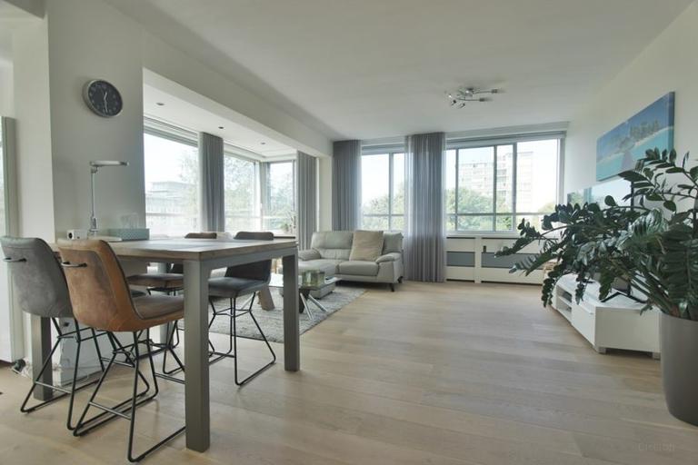 Licht 4-kamerappartement bij Stadshart - Afbeelding 8
