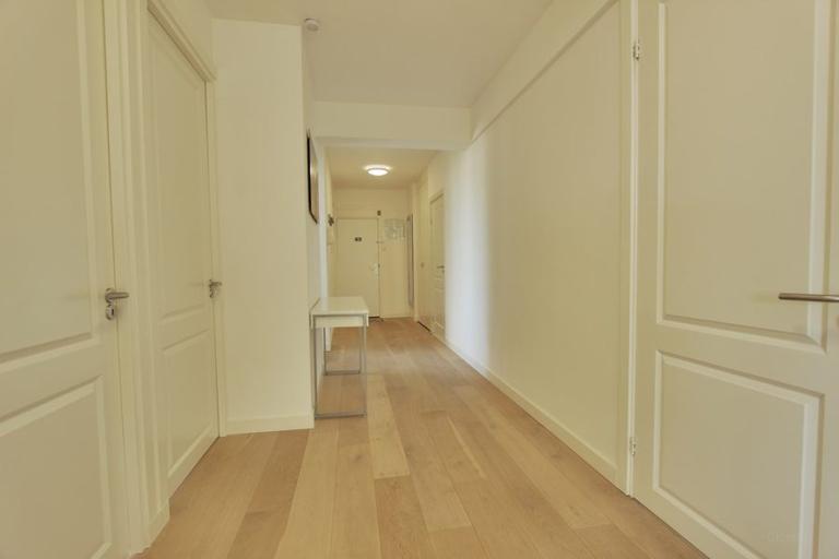 Licht 4-kamerappartement bij Stadshart - Afbeelding 13
