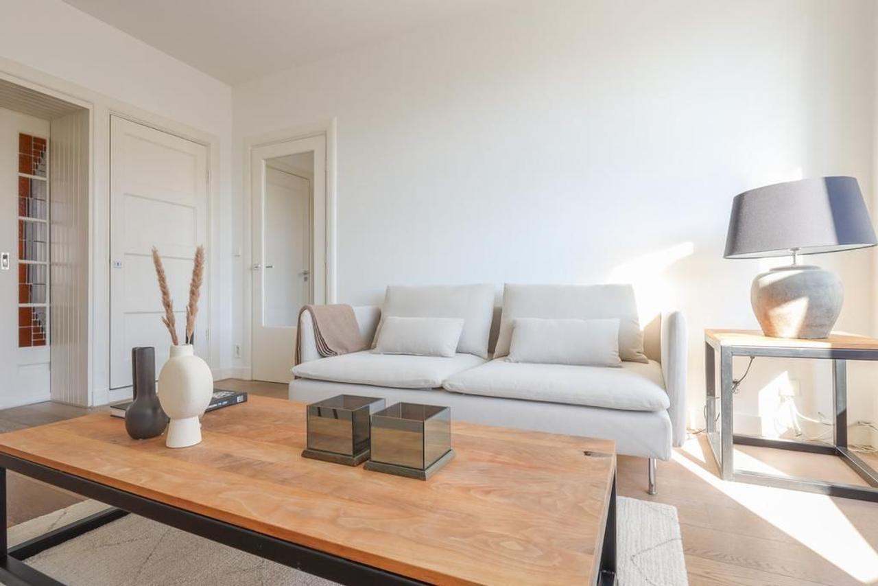 Apartment on Rooseveltlaan - Image 1