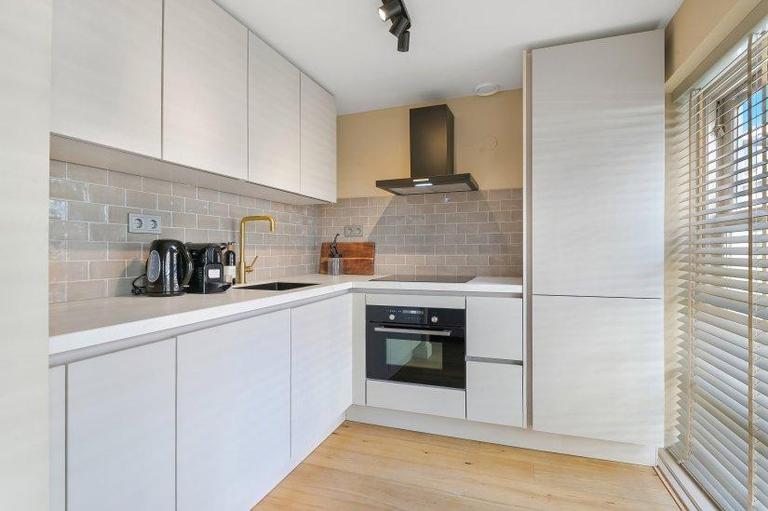 Gemeubileerd 3-kamerappartement in centrum - Afbeelding 7