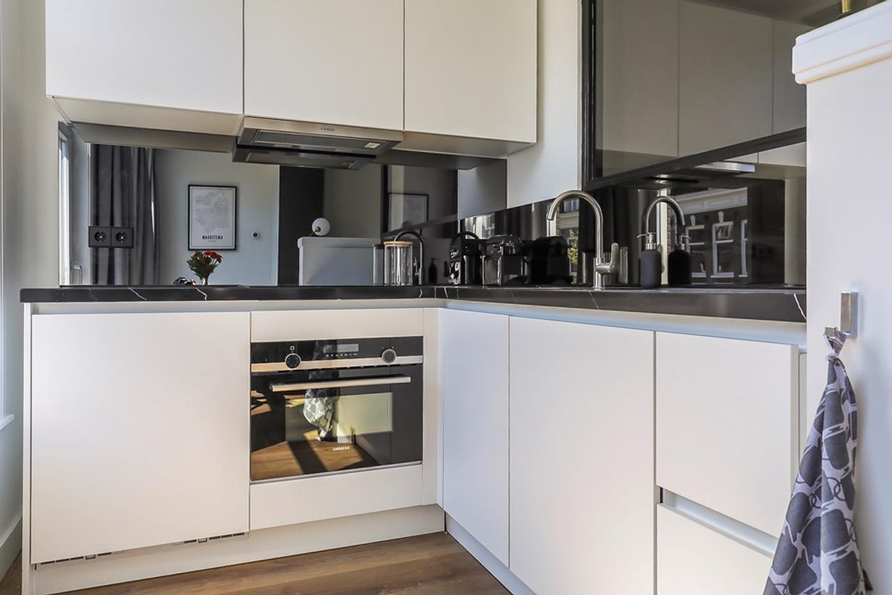 Gemeubileerde studio met airco in Oud-West - Afbeelding 3