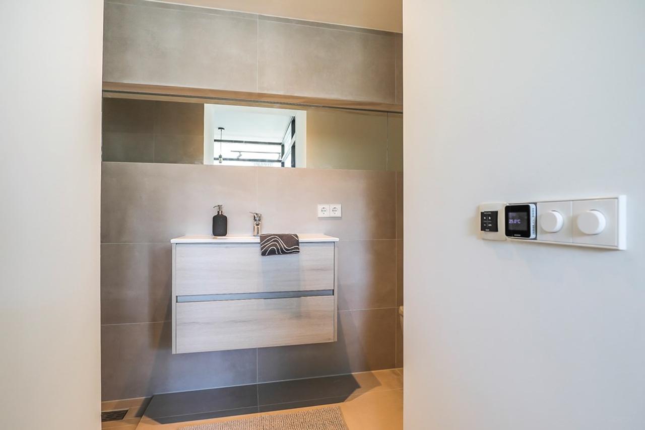 Gemeubileerde studio met airco in Oud-West - Afbeelding 6