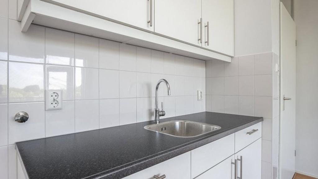 43 m² appartement met lift in Voorschoten - Afbeelding 2