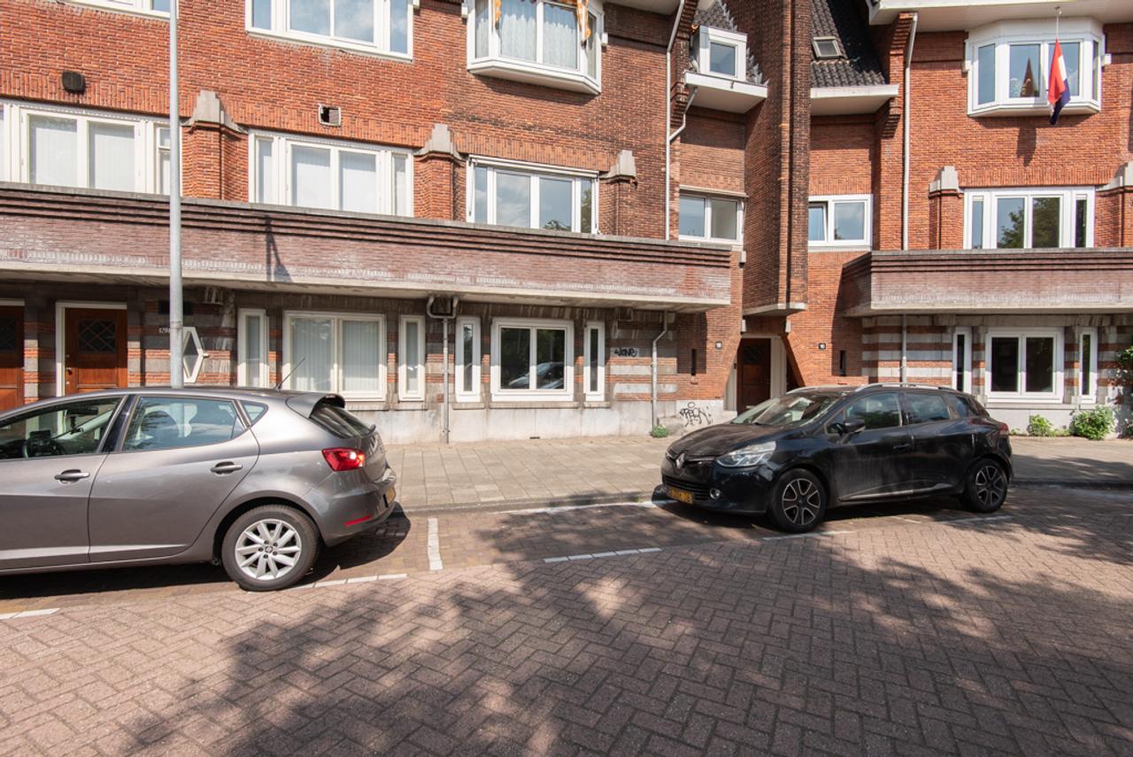 Benedenwoning met grote tuin in Amsterdam - Afbeelding 15