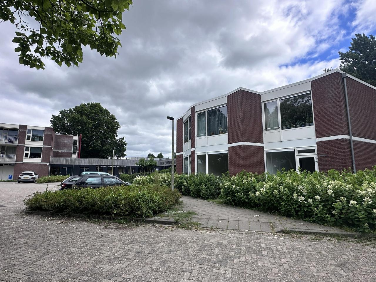 Gelijkvloers 2-kamerappartement met terras - Afbeelding 2