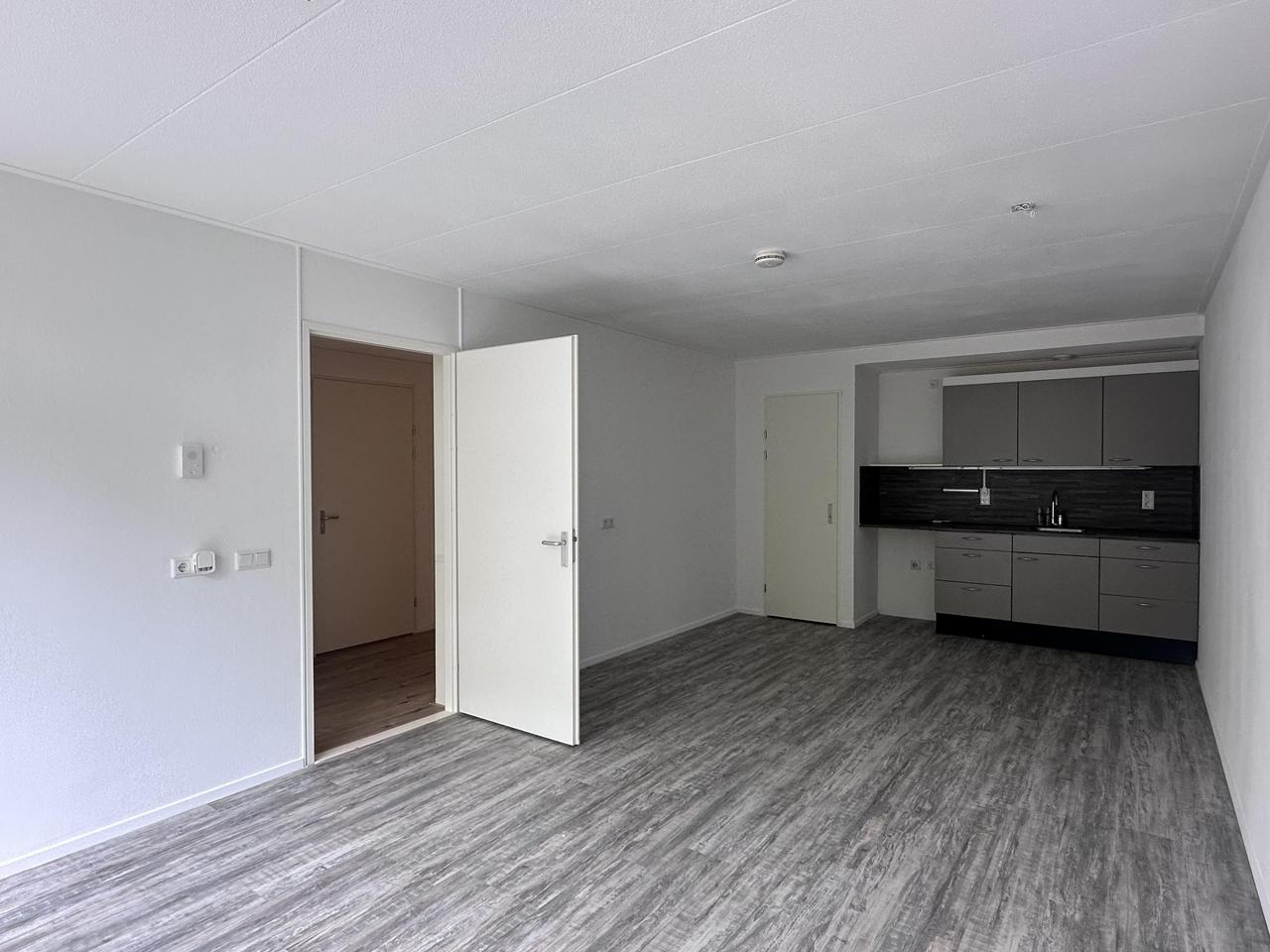 Gelijkvloers 2-kamerappartement met terras - Afbeelding 4