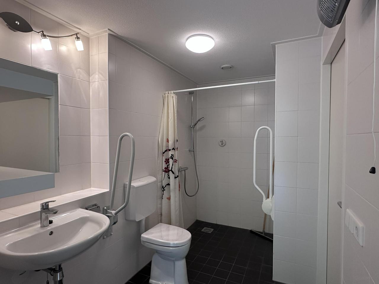 Gelijkvloers 2-kamerappartement met terras - Afbeelding 12