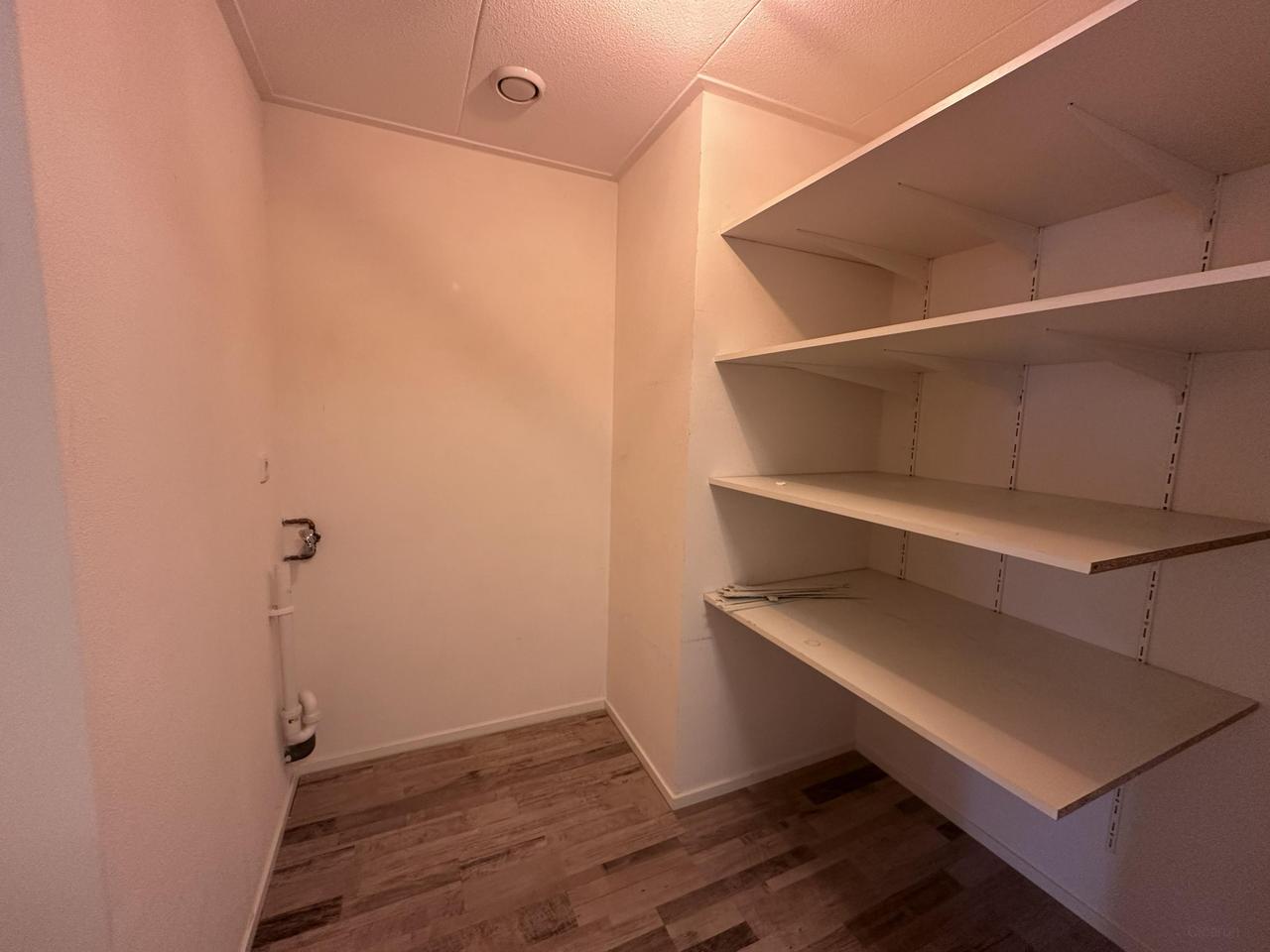 Gelijkvloers 2-kamerappartement met terras - Afbeelding 14