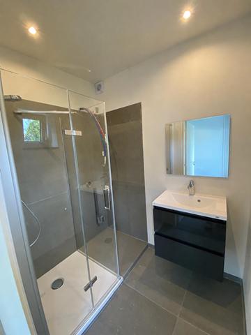 Licht 3-kamerappartement met balkon - Afbeelding 10