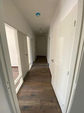 Licht 3-kamerappartement met balkon - Afbeelding 11