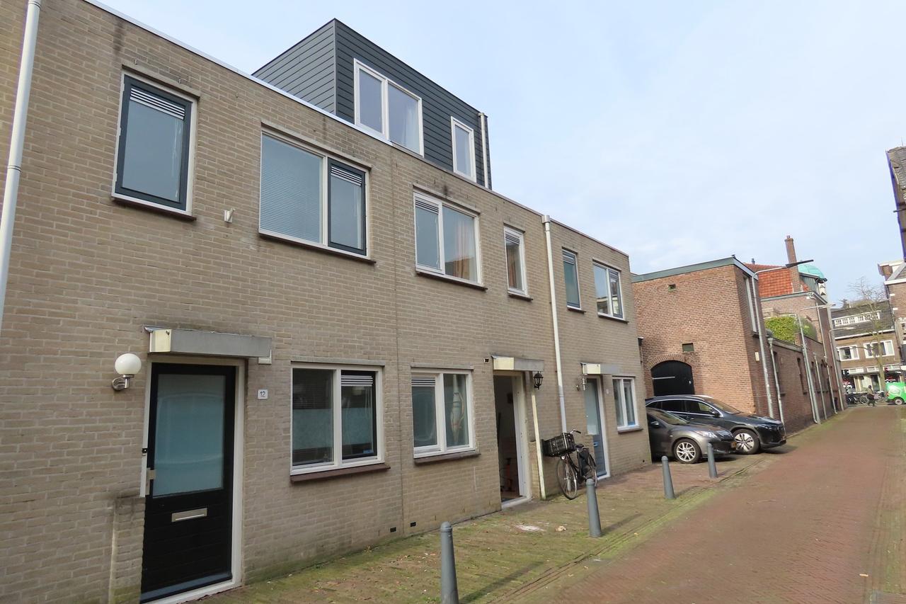 5-slaapkamer woning met tuin in Hilversum - Afbeelding 1