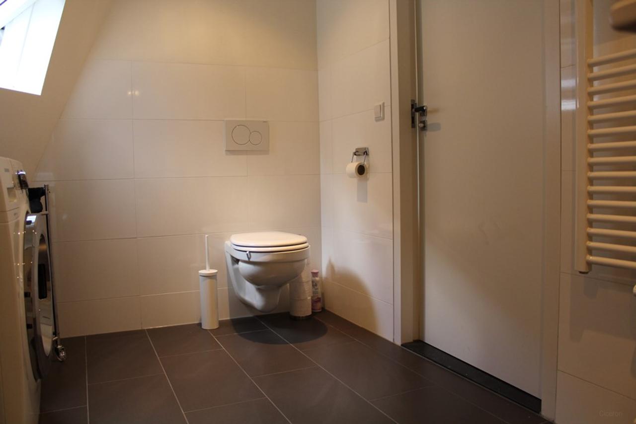Licht wonen aan de singel in Wittevrouwen - Afbeelding 9