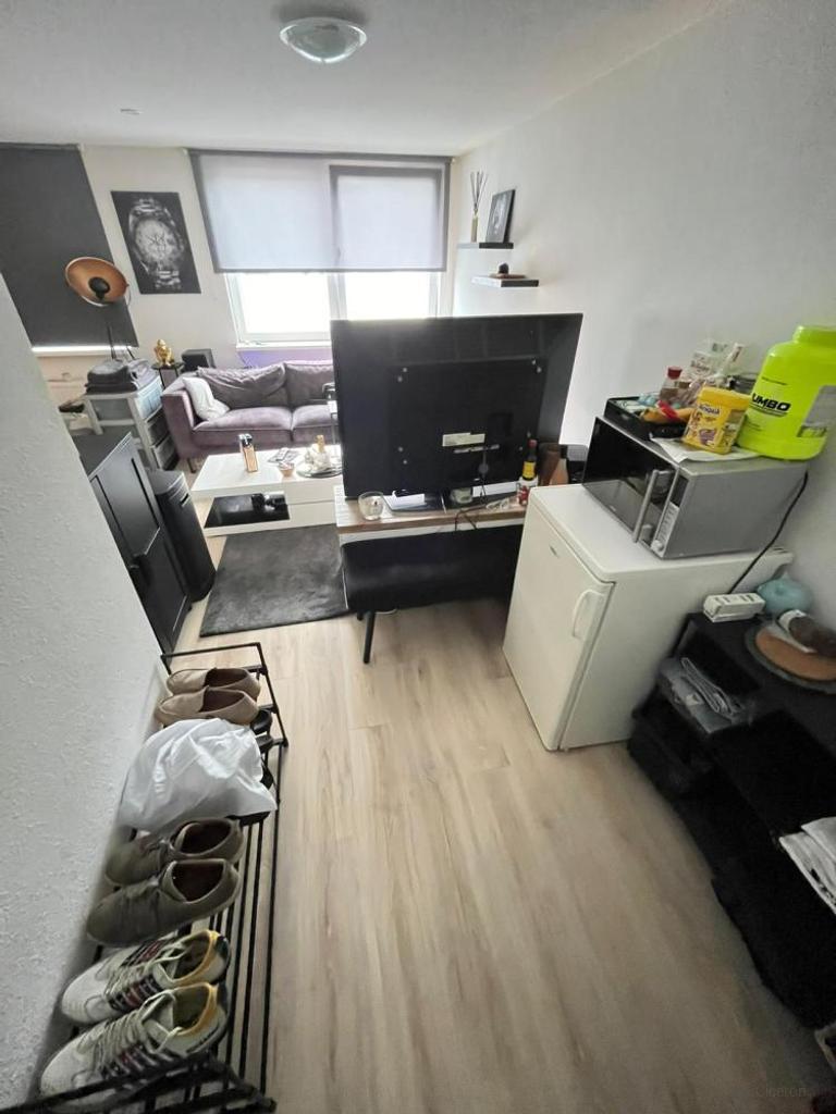 Semi-studio with private bathroom in Roosendaal - Image 3