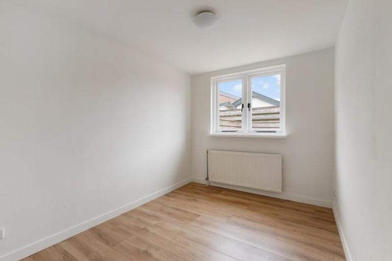 Quiet Semi-Detached House in Bussum - Image 15