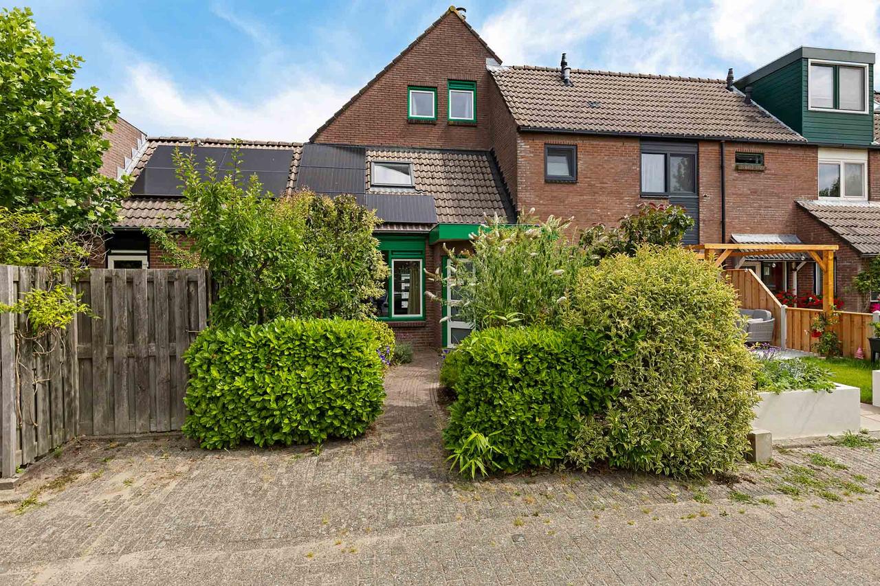 Instapklaar gezinshuis met tuin in Hoofddorp - Afbeelding 3