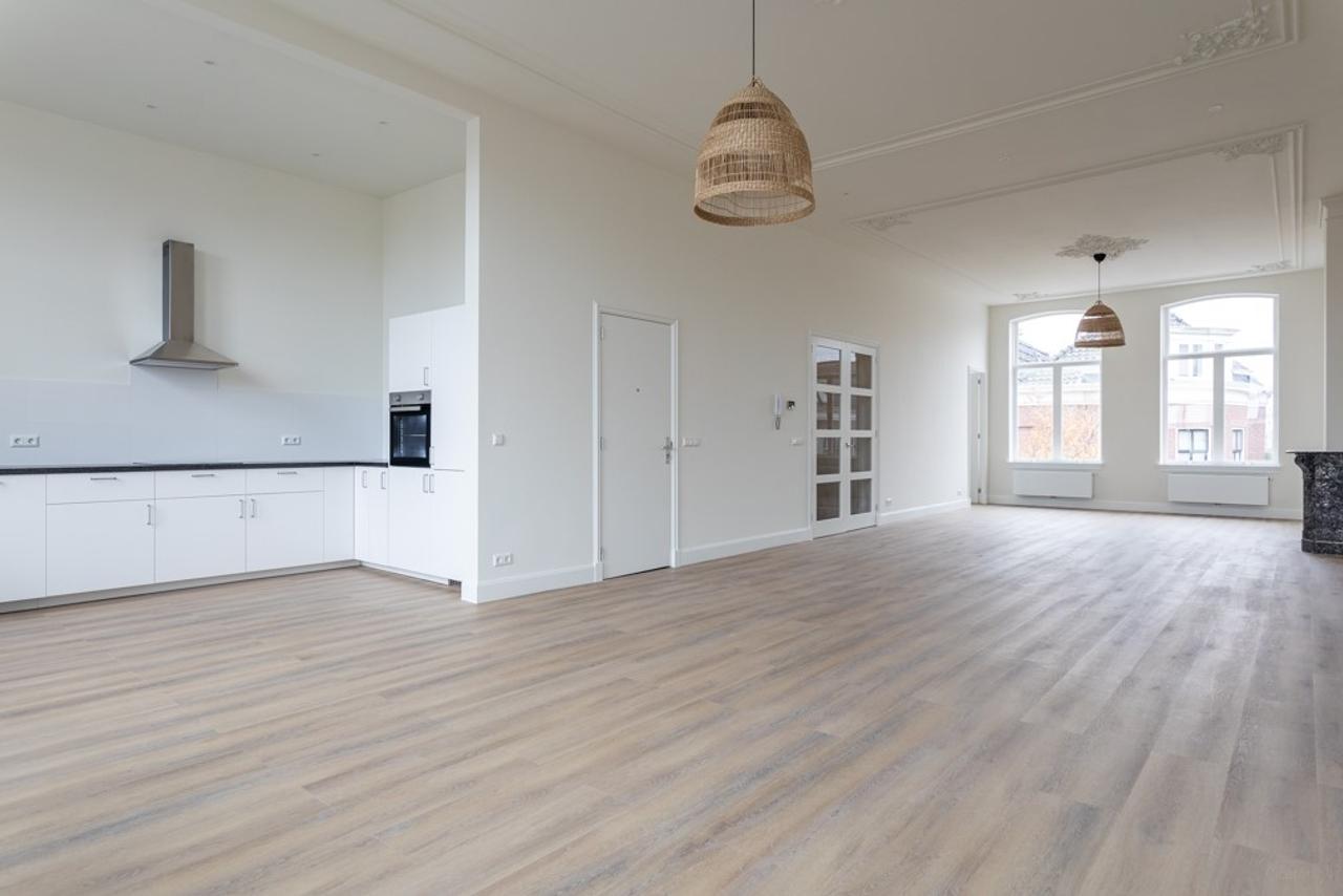 180 m2 dubbel bovenhuis met 4 slk - Afbeelding 2