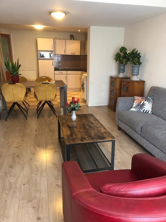 Gemeubileerd huis met tuin in Beverwijk - Afbeelding 5