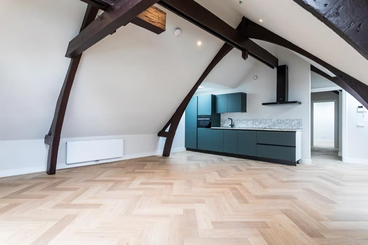 Historisch pakhuisappartement met label A - Afbeelding 1