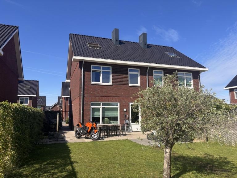 Energy-efficient semi-detached house with 4 bedrooms - Image 23