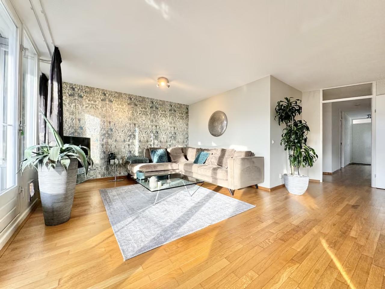 96 m² met 2 slaapkamers en zonnig balkon - Afbeelding 4