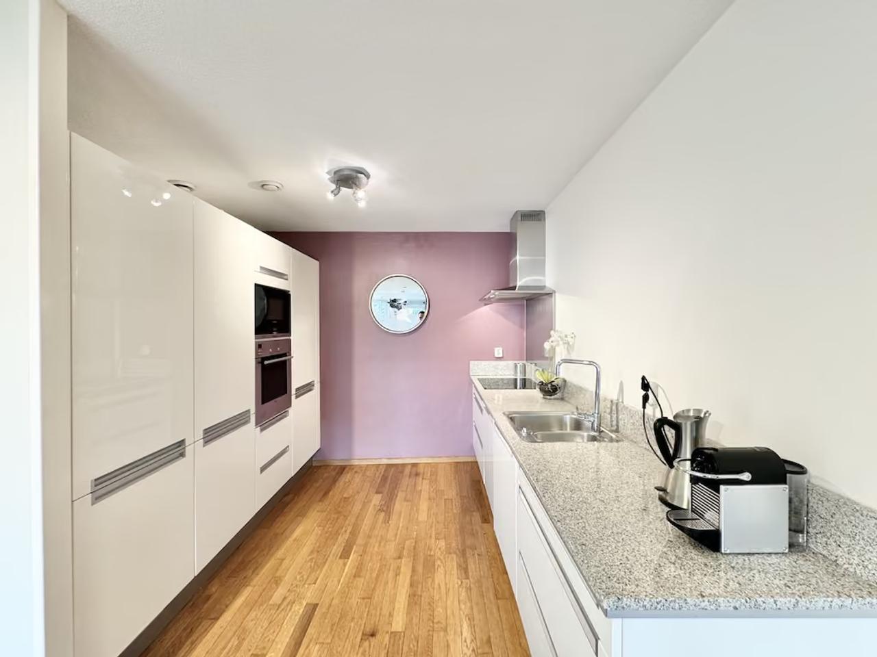 96 m² met 2 slaapkamers en zonnig balkon - Afbeelding 7