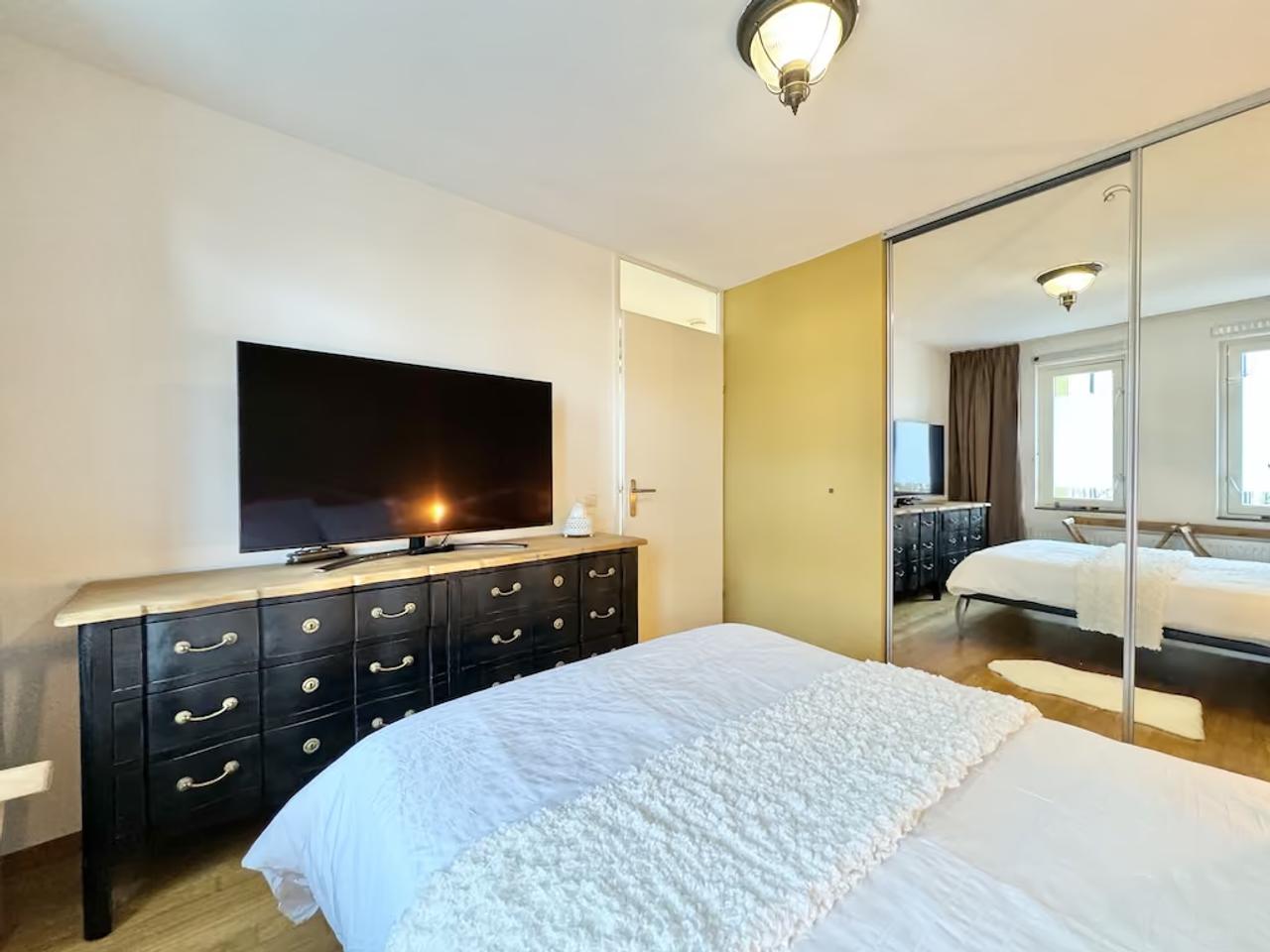 96 m² met 2 slaapkamers en zonnig balkon - Afbeelding 9