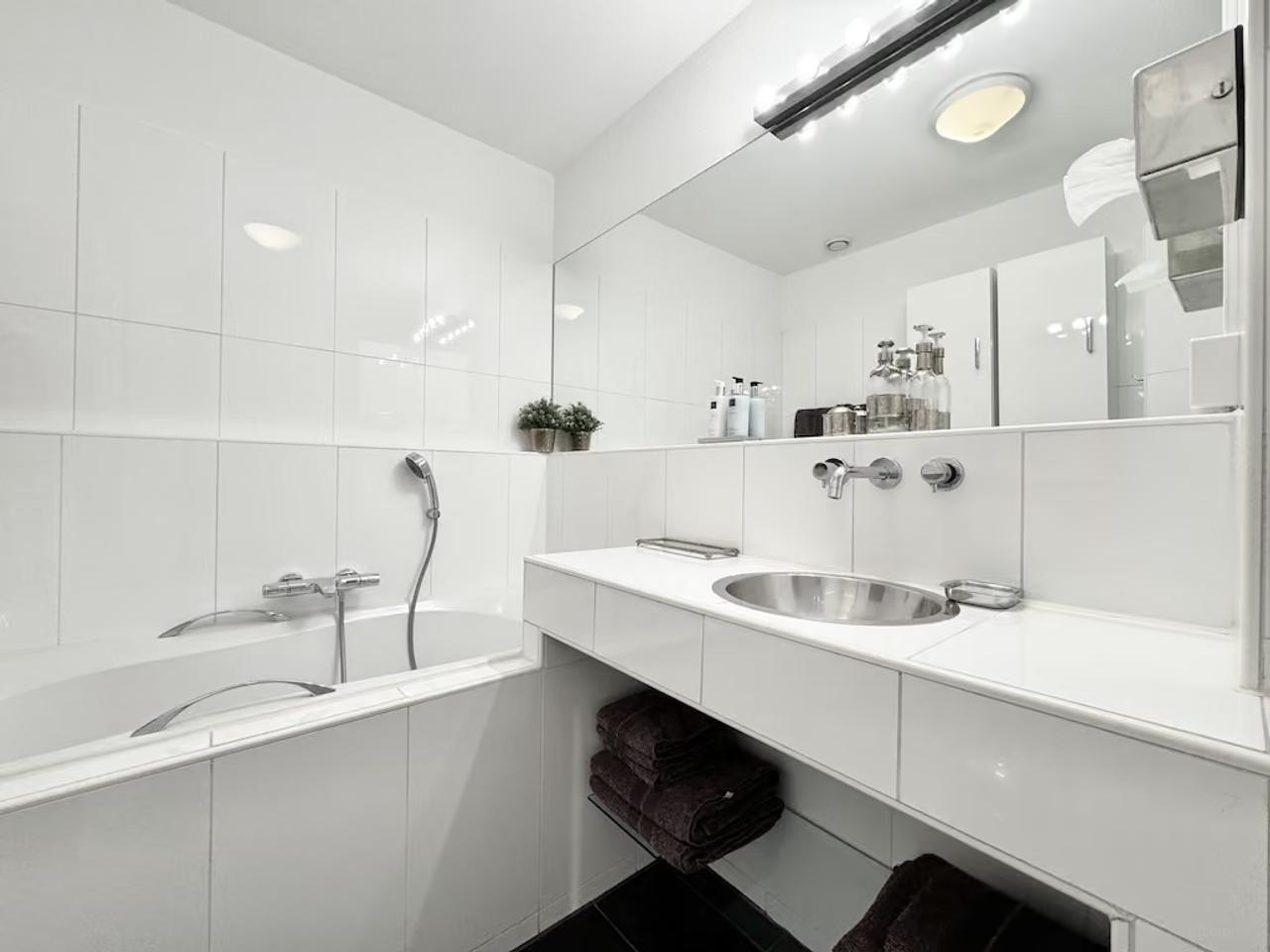 96 m² met 2 slaapkamers en zonnig balkon - Afbeelding 12