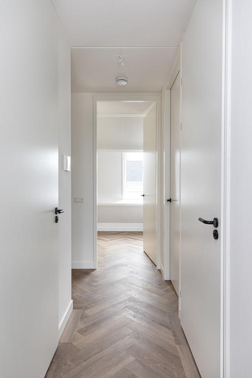 Bovenin het centrum: 3-kamerappartement - Afbeelding 13