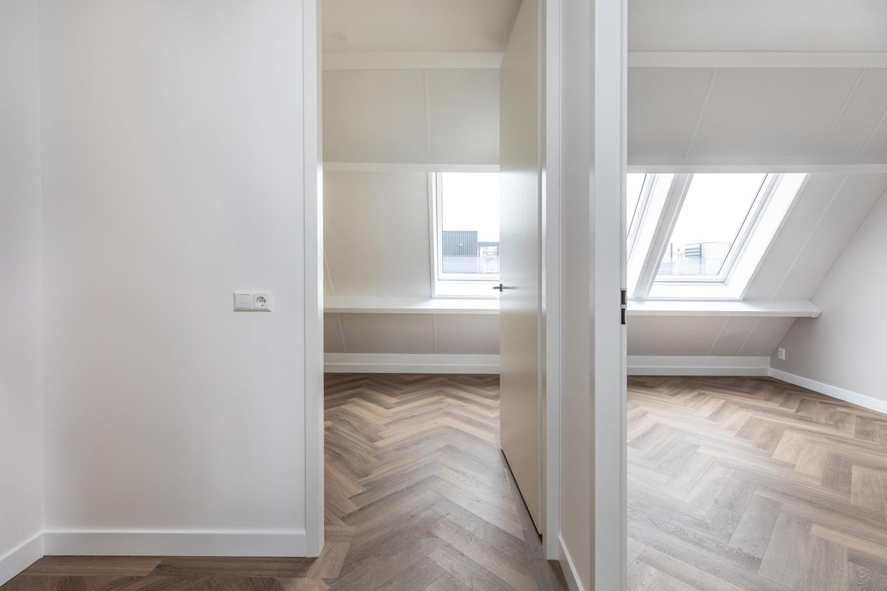 Bovenin het centrum: 3-kamerappartement - Afbeelding 16