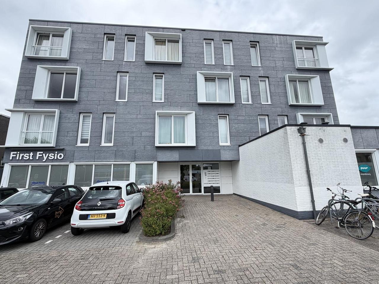 Modern 2-kamerappartement met lift - Afbeelding 3