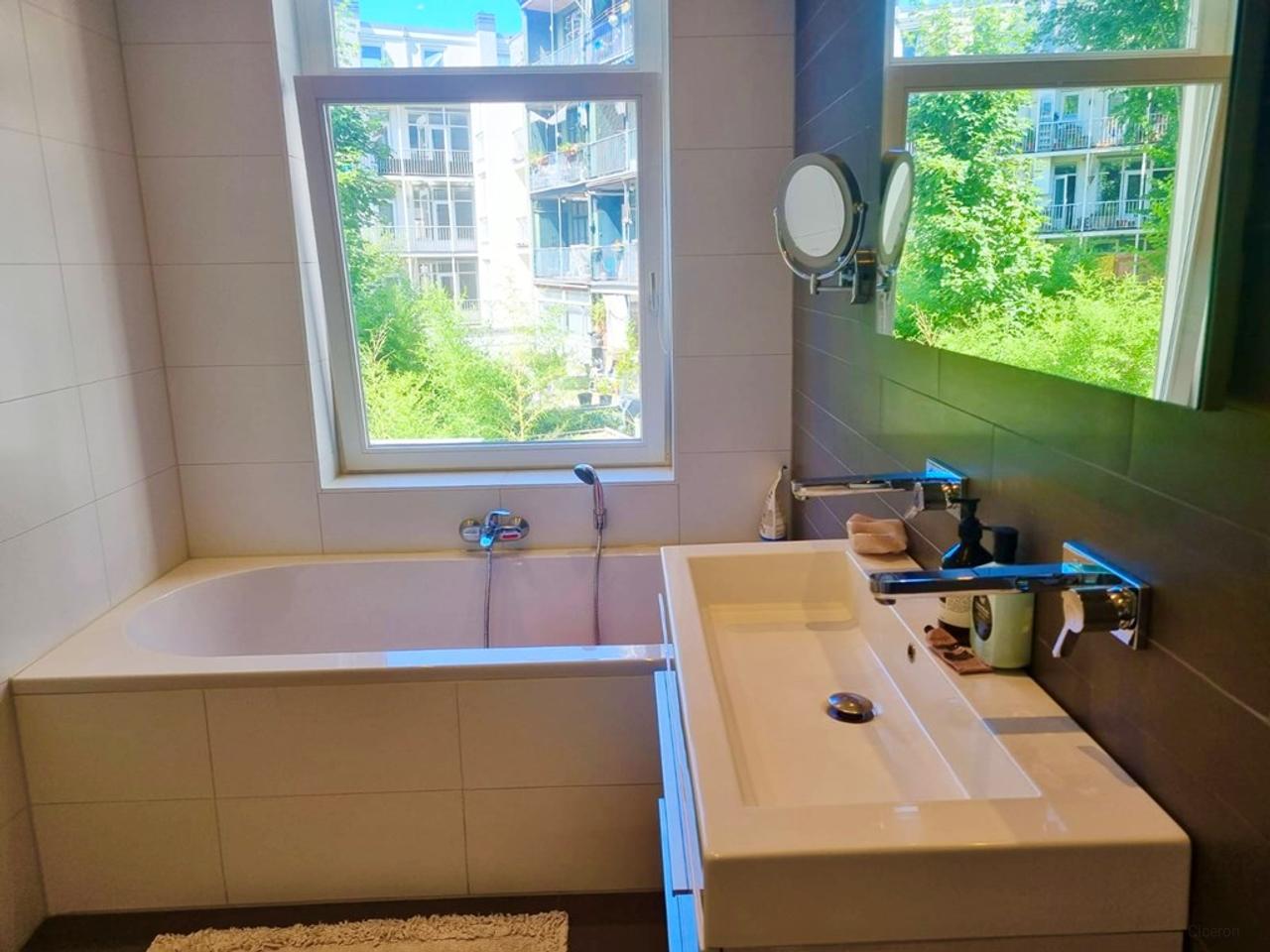 1-slaapkamer appartement met terras in Oud-Zuid - Afbeelding 6