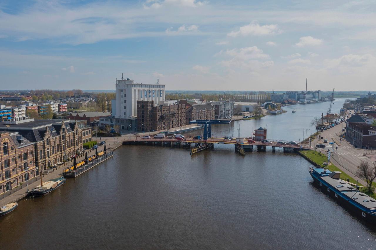Appartement te huur aan Plein 1945 - Afbeelding 2