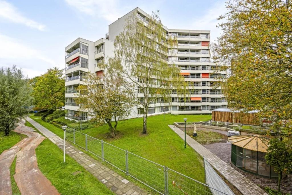 1-bedroom apartment 55+ with balcony in Heerlen - Image 1