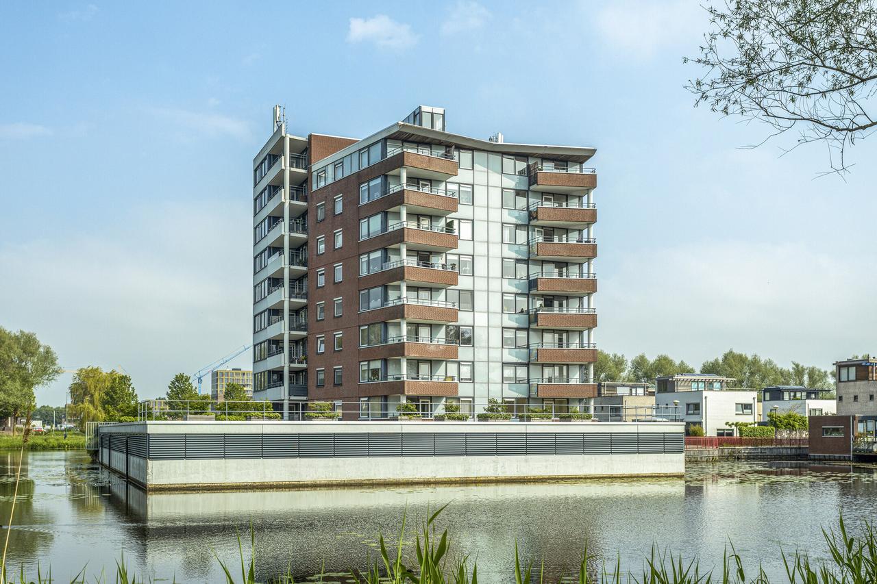 96 m2 appartement met uitzicht in Woerden - Afbeelding 1