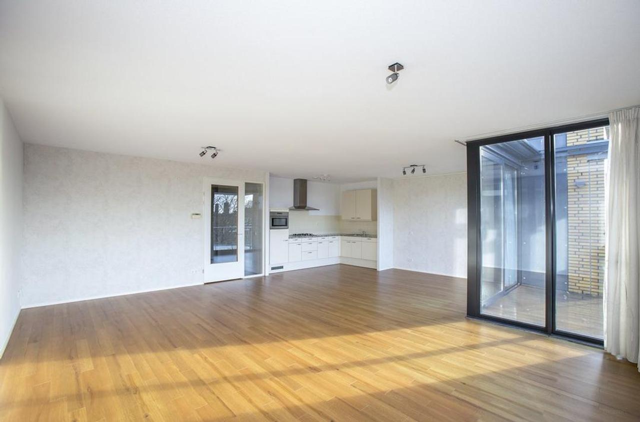 Topfloor appartement met lift in Wassenaar - Afbeelding 8
