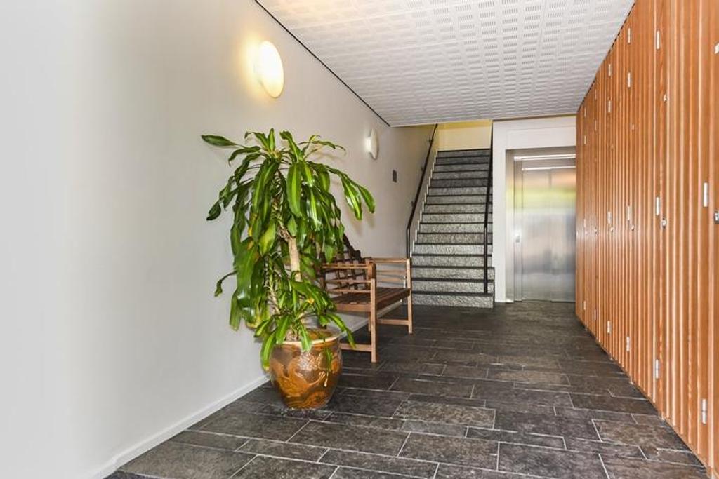 3-kamerappartement met balkon en parkeerplek - Afbeelding 2