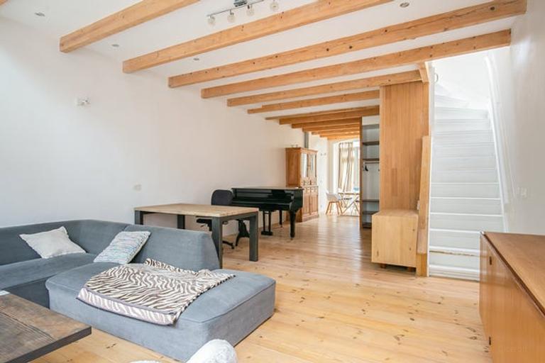 125 m² appartement met zonnig balkon in De Pijp - Afbeelding 2