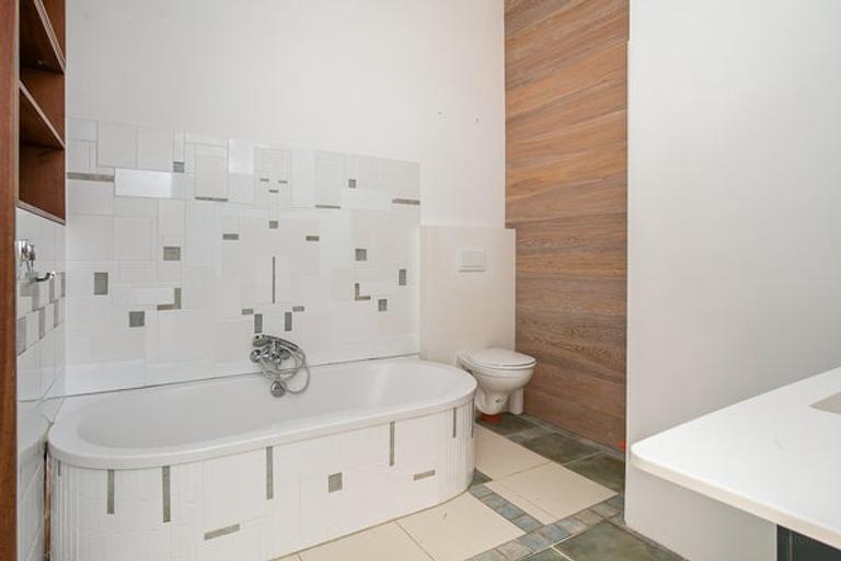 125 m² appartement met zonnig balkon in De Pijp - Afbeelding 17