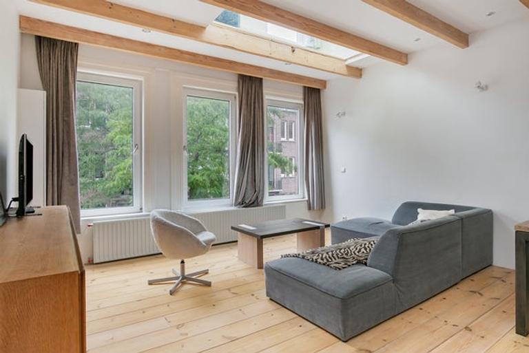 125 m² met zonnig balkon in De Pijp - Afbeelding 8