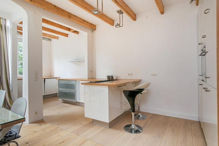 125 m² met zonnig balkon in De Pijp - Afbeelding 11
