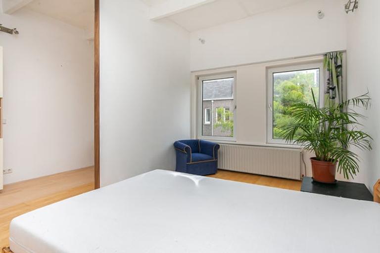 125 m² met zonnig balkon in De Pijp - Afbeelding 16