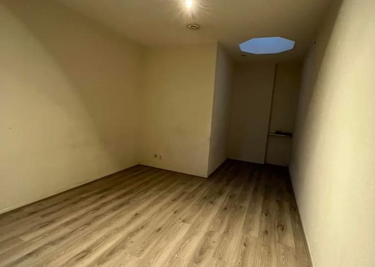 Student Room with Internet in Breda - Image 8