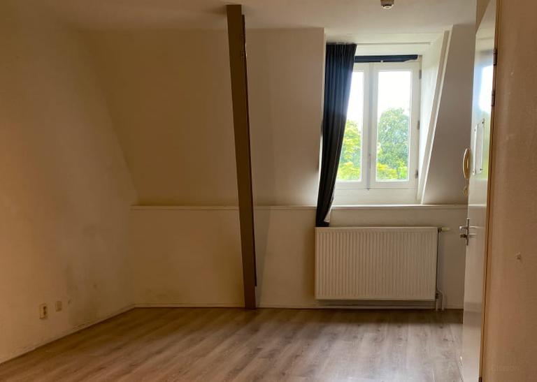 Student Room with Internet in Breda - Image 13