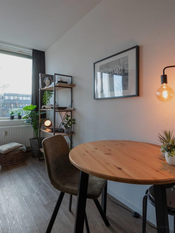 Studentenkamer met balkon in Tuinzigt - Afbeelding 4