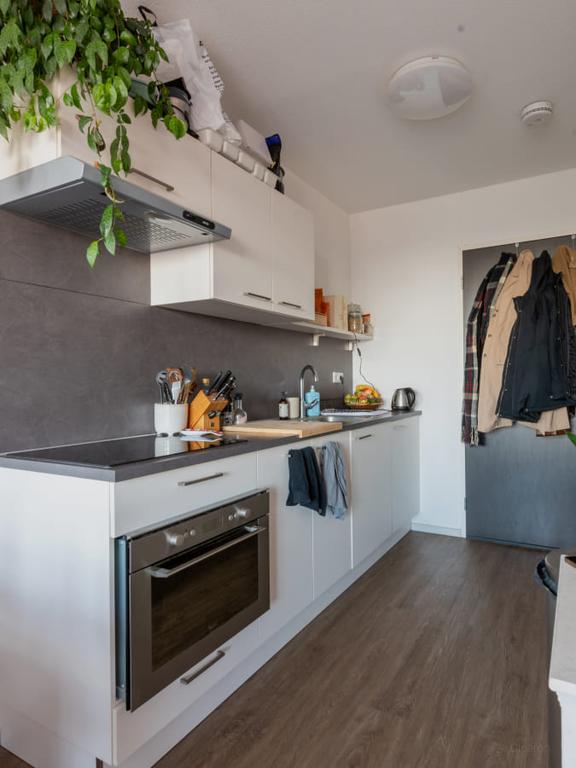 Studentenkamer met balkon in Tuinzigt - Afbeelding 5