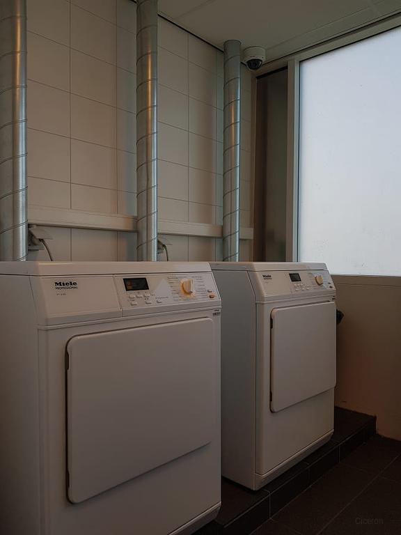 Studentenkamer met balkon in Tuinzigt - Afbeelding 11