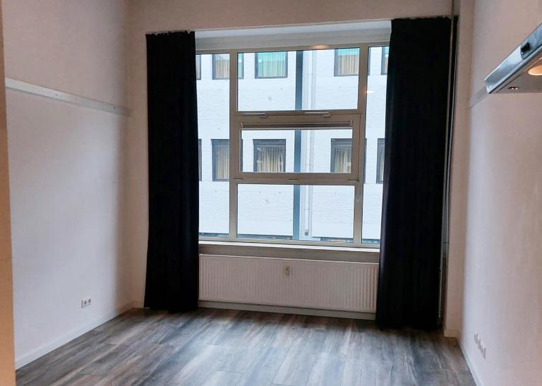 Student Room with Internet in Peperstraat - Image 2