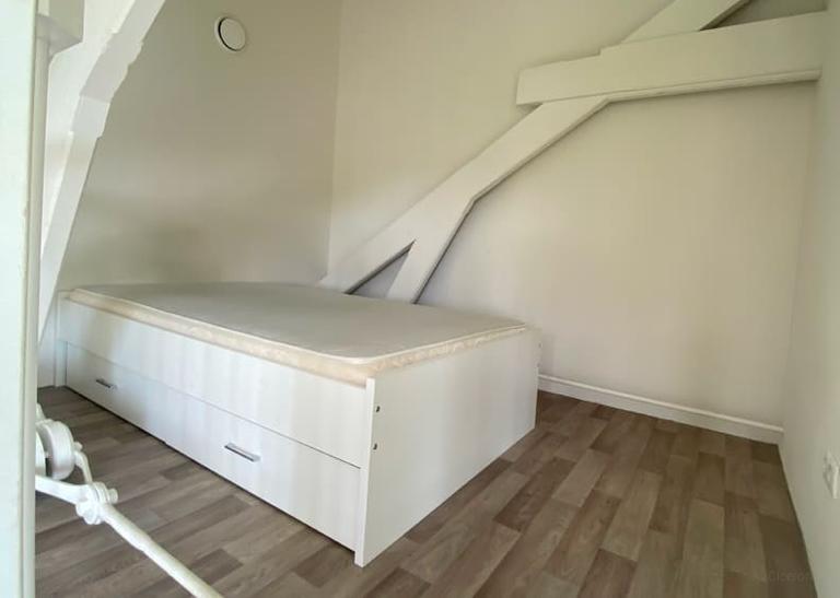 Furnished Student Room in Duivendaal - Image 23