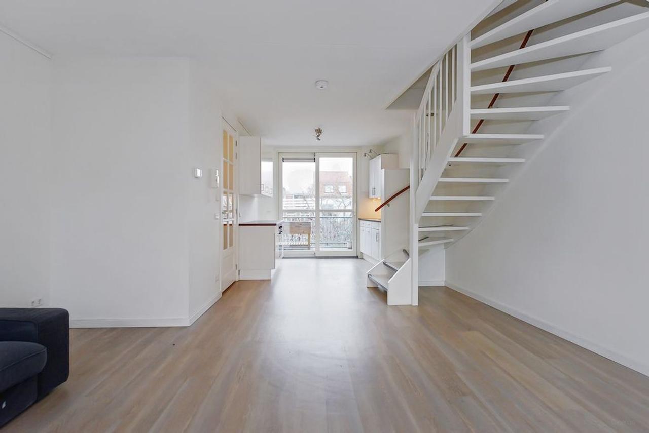 4-kamer appartement met terras in Delft - Afbeelding 8