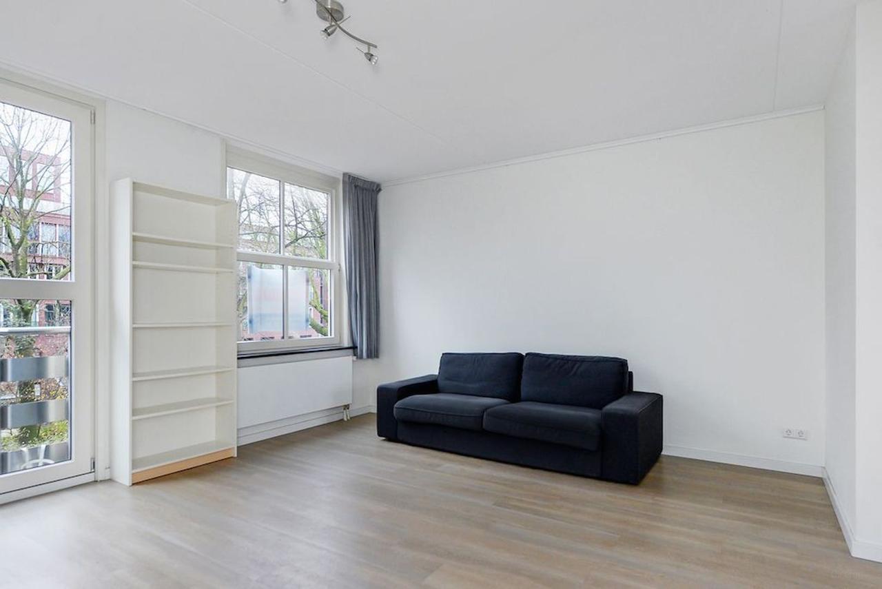 4-kamer appartement met terras in Delft - Afbeelding 9